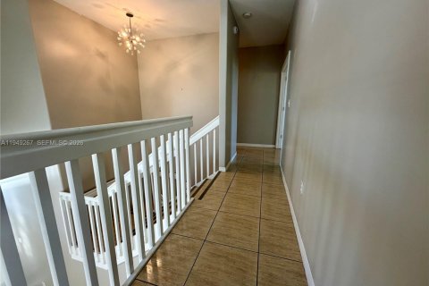 Villa ou maison à vendre à Miami, Floride: 4 chambres, 234.39 m2 № 2005121 - photo 18