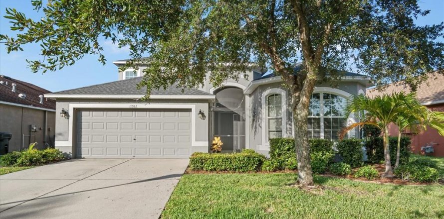 House in Riverview, Florida 3 bedrooms, 241.64 sq.m. № 1851084