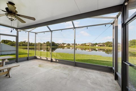 House in Riverview, Florida 3 bedrooms, 241.64 sq.m. № 1851084 - photo 2