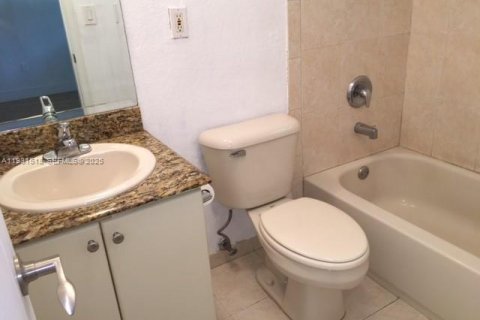 Снять в аренду кондоминиум в Майами, Флорида 1 спальня, 47.75м2, № 1990134 - фото 10