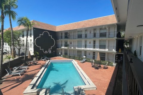 Снять в аренду кондоминиум в Майами, Флорида 1 спальня, 47.75м2, № 1990134 - фото 11