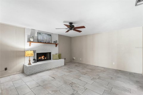 Villa ou maison à vendre à Winter Haven, Floride: 3 chambres, 158.03 m2 № 2349734 - photo 13