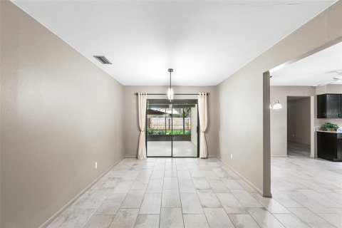 Villa ou maison à vendre à Winter Haven, Floride: 3 chambres, 158.03 m2 № 2349734 - photo 5
