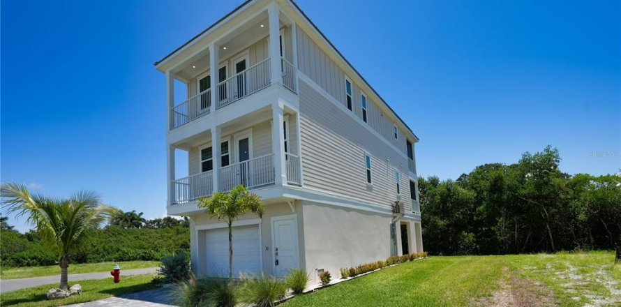 Casa en HUNTERS POINT en Cortez, Florida 3 dormitorios, 155.89 m2 № 1812987