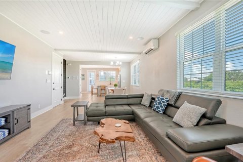 Casa en alquiler en Cortez, Florida, 3 dormitorios, 155.89 m2 № 1812987 - foto 11