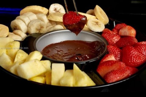 Immobilier commercial à vendre à Hollywood, Floride № 1990080 - photo 12