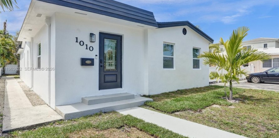 Villa ou maison à Hollywood, Floride 3 chambres, 138.7 m2 № 2025610