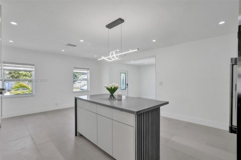 Villa ou maison à vendre à Hollywood, Floride: 3 chambres, 138.7 m2 № 2025610 - photo 15