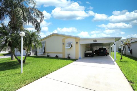 Villa ou maison à Okeechobee, Floride 2 chambres, 125.88 m2 № 2374850