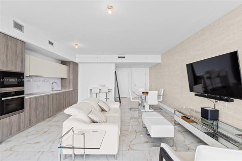 Copropriété à louer à Miami, Floride: 2 chambres, 107.95 m2 № 1812327 - photo 11