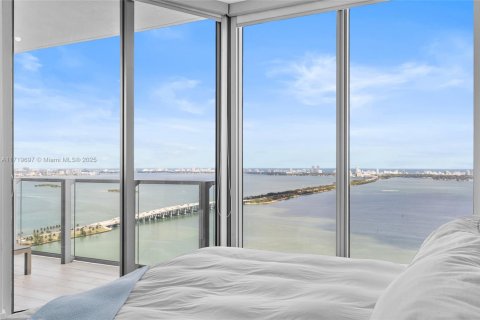 Copropriété à louer à Miami, Floride: 2 chambres, 107.95 m2 № 1812327 - photo 14