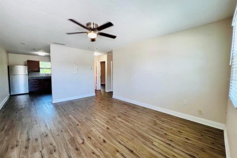 Appartement à louer à Titusville, Floride: 2 chambres, 75.07 m2 № 2099875 - photo 5