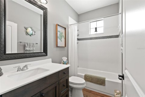 House in New Port Richey, Florida 3 bedrooms, 201.97 sq.m. № 1879697 - photo 28