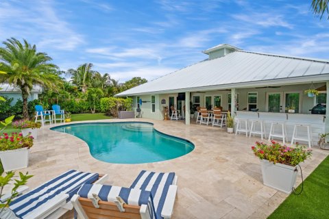 House in Stuart, Florida 4 bedrooms, 196.95 sq.m. № 2190150 - photo 27