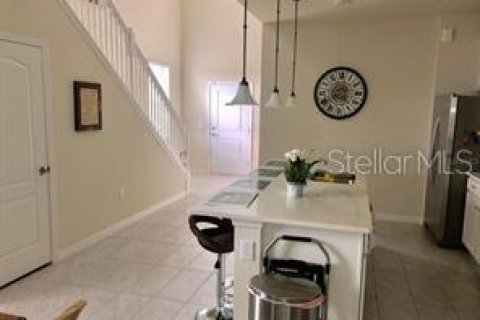 House in Davenport, Florida 6 bedrooms, 291.9 sq.m. № 1724580 - photo 5