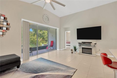House in Riverview, Florida 3 bedrooms, 188.5 sq.m. № 1853269 - photo 22