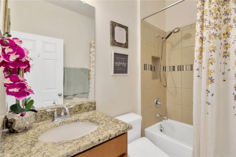 House in Riverview, Florida 3 bedrooms, 188.5 sq.m. № 1853269 - photo 13