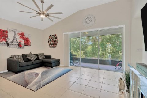 House in Riverview, Florida 3 bedrooms, 188.5 sq.m. № 1853269 - photo 21