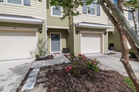 Touwnhouse à vendre à Port Orange, Floride: 2 chambres, 150.87 m2 № 2143620 - photo 2