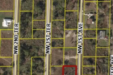 Commercial property in Okeechobee, Florida № 2240566