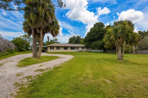Casa en St. Lucie, Florida 3 dormitorios, 206.99 m2 № 2189562