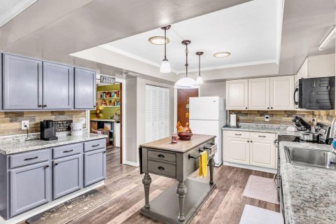 Casa en venta en St. Lucie, Florida, 3 dormitorios, 206.99 m2 № 2189562 - foto 16
