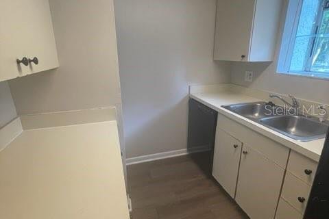 Townhouse in Gainesville, Florida 3 bedrooms, 136.19 sq.m. № 2230373 - photo 9