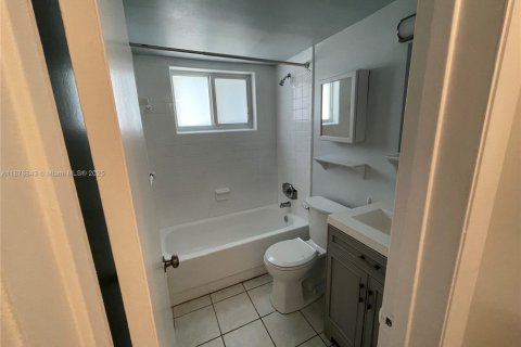 Appartement à louer à Wilton Manors, Floride: 1 chambre № 1923743 - photo 9