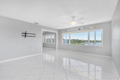 Copropriété à vendre à Belleair Bluffs, Floride: 1 chambre, 97.55 m2 № 1584512 - photo 6