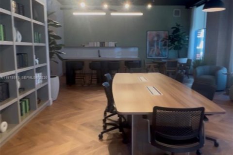 Купить кондоминиум в Майами, Флорида 42.36м2, № 2091226 - фото 17