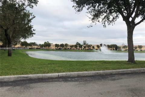 Condominio en Homestead, Florida, 3 dormitorios  № 1982367