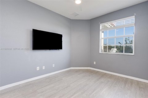 Купить кондоминиум в Делрей-Бич, Флорида 3 спальни, 155.52м2, № 1983727 - фото 23