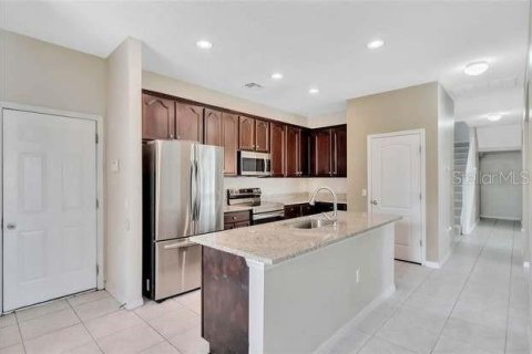 Villa ou maison à louer à Ocoee, Floride: 4 chambres, 310.29 m2 № 1872907 - photo 14