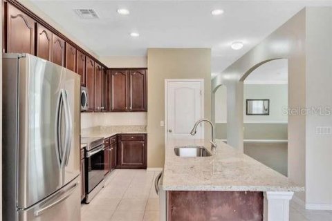 Villa ou maison à louer à Ocoee, Floride: 4 chambres, 310.29 m2 № 1872907 - photo 13
