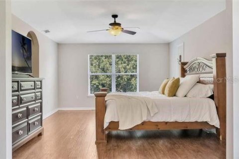 Villa ou maison à louer à Ocoee, Floride: 4 chambres, 310.29 m2 № 1872907 - photo 25