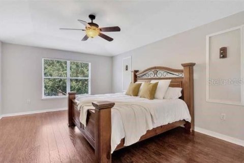 Villa ou maison à louer à Ocoee, Floride: 4 chambres, 310.29 m2 № 1872907 - photo 26