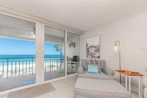 Condominio en alquiler en Belleair Beach, Florida, 2 dormitorios, 129.13 m2 № 928477 - foto 7