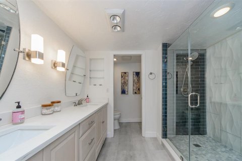 Condominio en alquiler en Belleair Beach, Florida, 2 dormitorios, 129.13 m2 № 928477 - foto 22