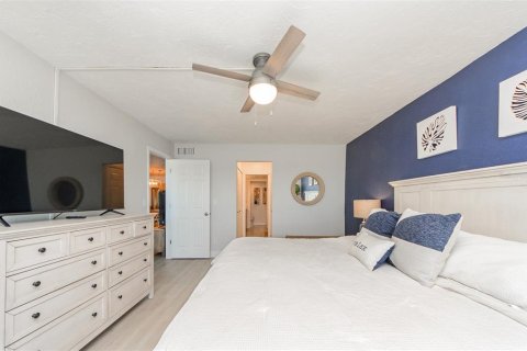 Condominio en alquiler en Belleair Beach, Florida, 2 dormitorios, 129.13 m2 № 928477 - foto 20