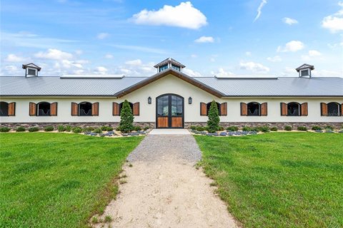 House in Ocala, Florida 2 bedrooms, 125.23 sq.m. № 1754573 - photo 2