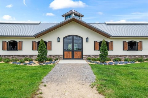 House in Ocala, Florida 2 bedrooms, 125.23 sq.m. № 1754573 - photo 3