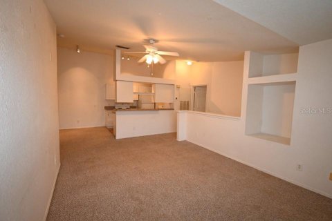 Condominio en alquiler en Zephyrhills, Florida, 2 dormitorios, 106.74 m2 № 1886817 - foto 6