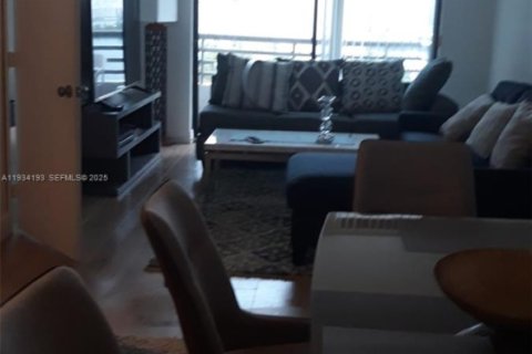 Снять в аренду кондоминиум в Авентура, Флорида 2 спальни, 98.94м2, № 1992447 - фото 7