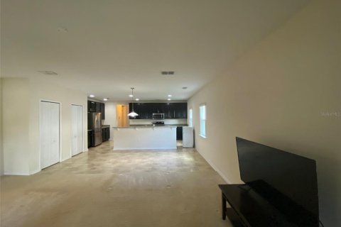 Villa ou maison à louer à Kissimmee, Floride: 5 chambres, 335.75 m2 № 1895062 - photo 6