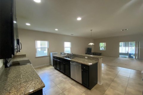 Casa en alquiler en Kissimmee, Florida, 5 dormitorios, 335.75 m2 № 1895062 - foto 10