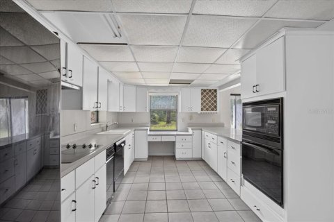 Villa ou maison à vendre à Alachua, Floride: 4 chambres, 243.68 m2 № 2414950 - photo 5