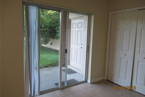 Townhouse in Brandon, Florida 3 bedrooms, 140.1 sq.m. № 1853228 - photo 7