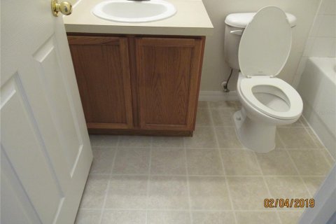 Townhouse in Brandon, Florida 3 bedrooms, 140.1 sq.m. № 1853228 - photo 14