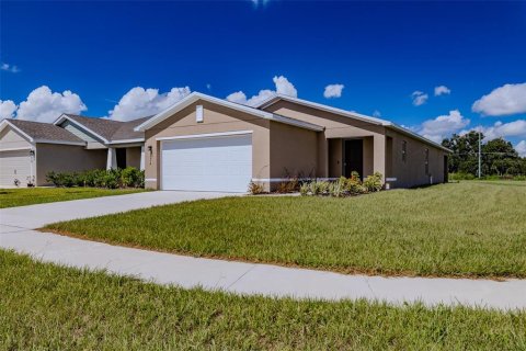 Casa en venta en Eagle Lake, Florida, 3 dormitorios, 146.97 m2 № 1885109 - foto 3