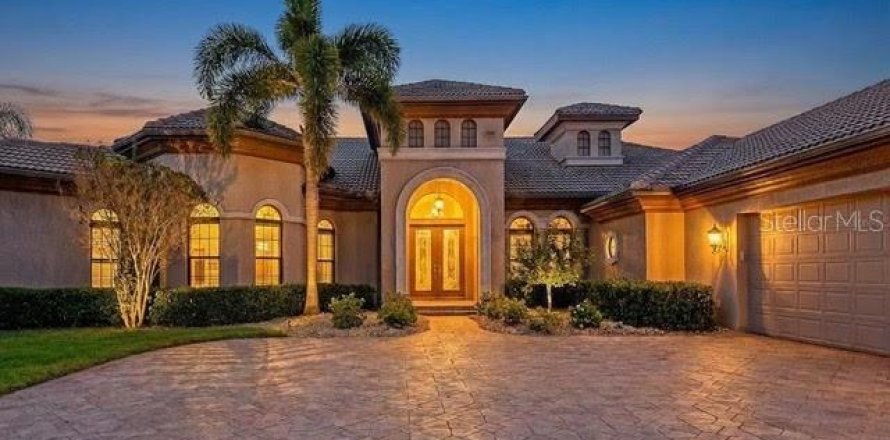 Villa ou maison à Parrish, Floride 4 chambres, 405.33 m2 № 2431166